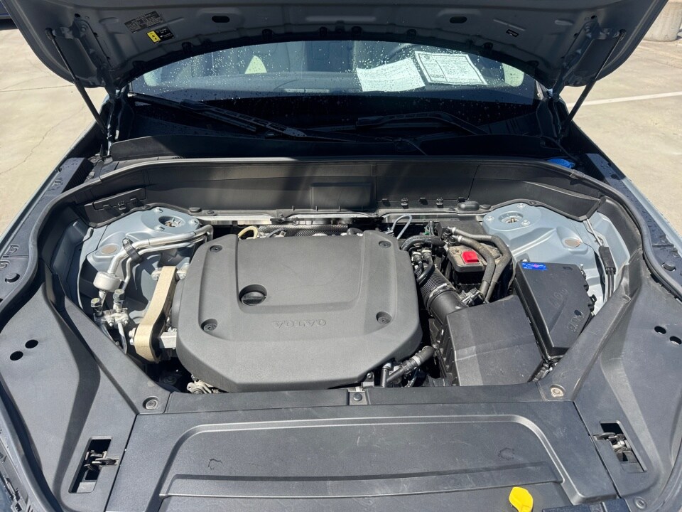 2023 Volvo XC90 Core - Photo 16
