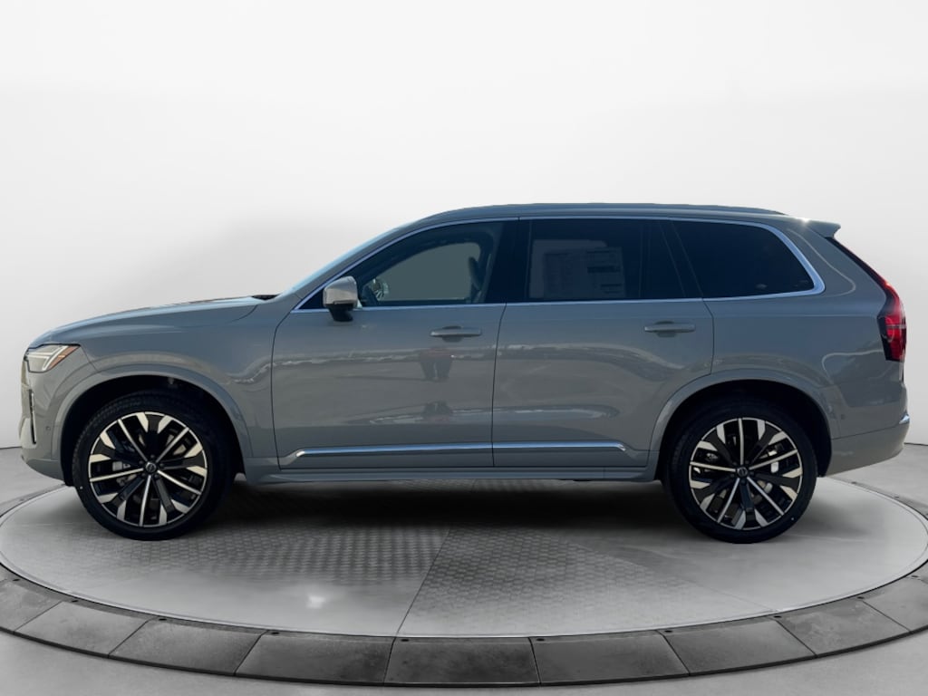 New 2026 Volvo XC90 B6 Plus 7-Seater SUV