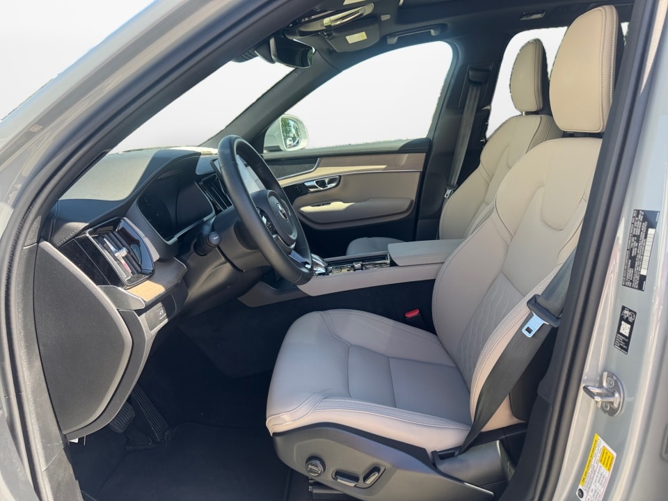2026 Volvo XC90 Core - Photo 9