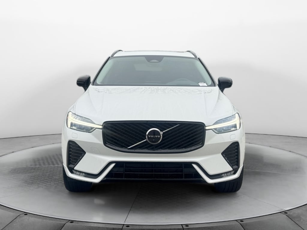 New 2026 Volvo XC60 B5 Ultra SUV