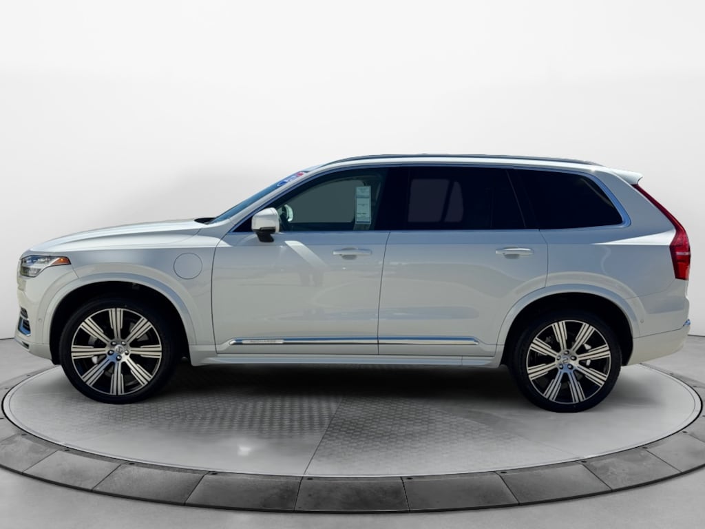 Certified 2024 Volvo XC90 Recharge Plug-In Hybrid Plus Bright Theme SUV
