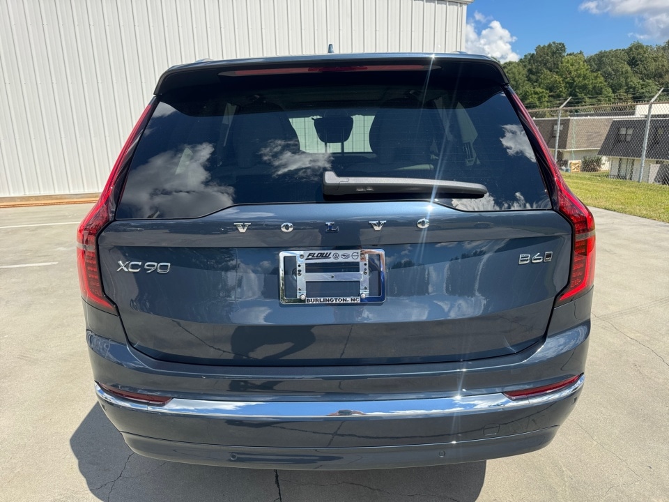 2026 Volvo XC90 Ultra - Photo 14