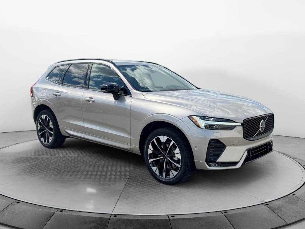 New 2026 Volvo XC60 B5 Plus SUV