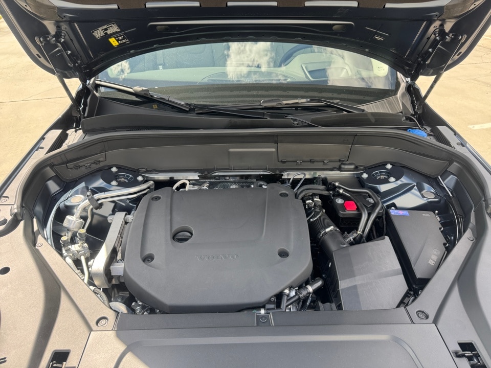 2026 Volvo XC90 Ultra - Photo 16
