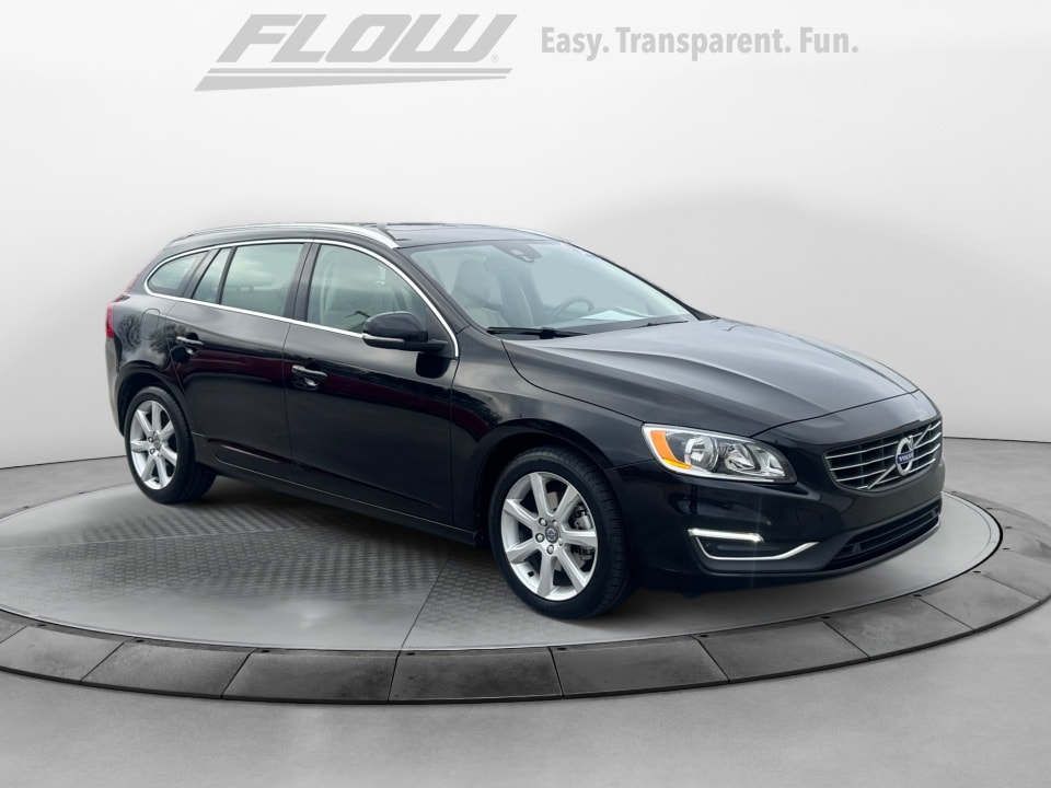2017 Volvo V60 Premier's photo
