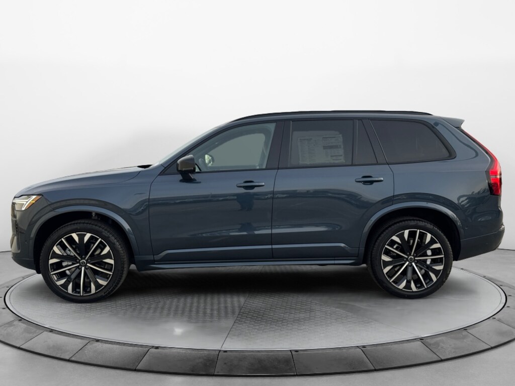 New 2026 Volvo XC90 B6 Ultra Dark Theme 7-Seater SUV