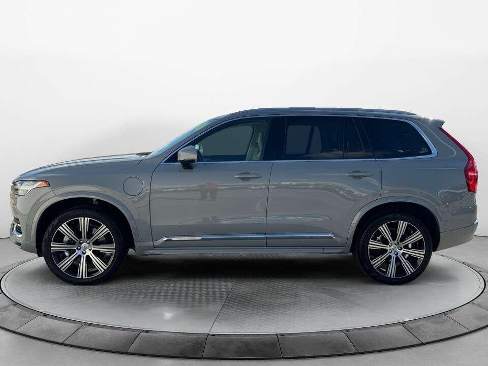 2024 Volvo XC90 Recharge T8 Plus photo 4
