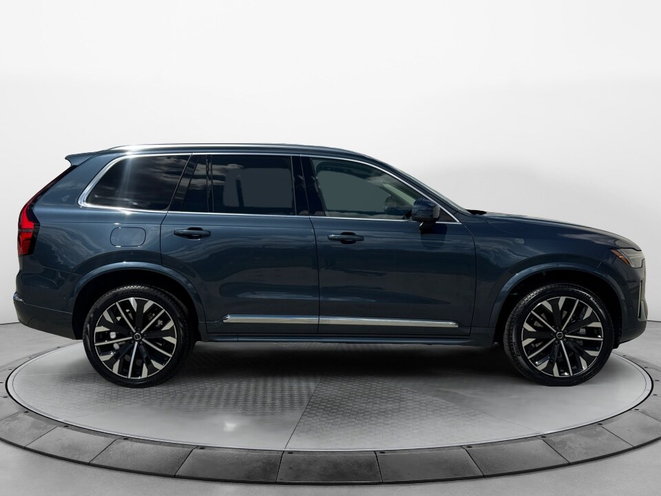 2026 Volvo XC90 Ultra - Photo 8