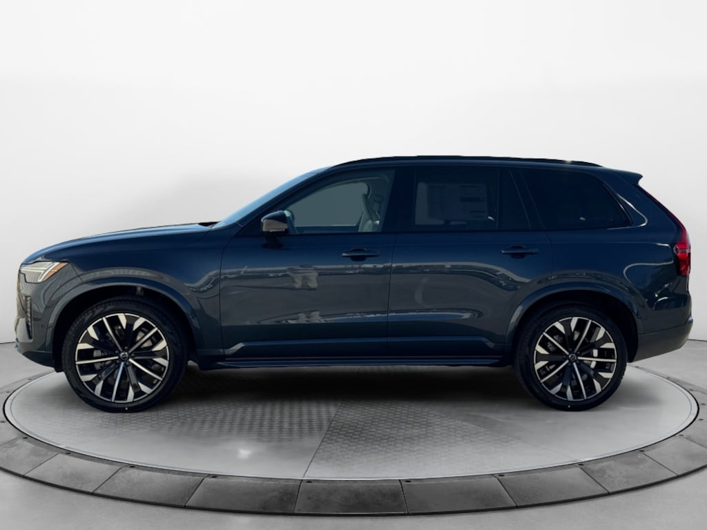 New 2026 Volvo XC90 B6 Ultra Dark Theme 6-Seater SUV