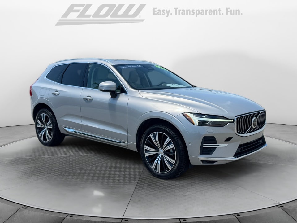 2023 Volvo XC60 B5 Plus Bright Theme AWD's photo