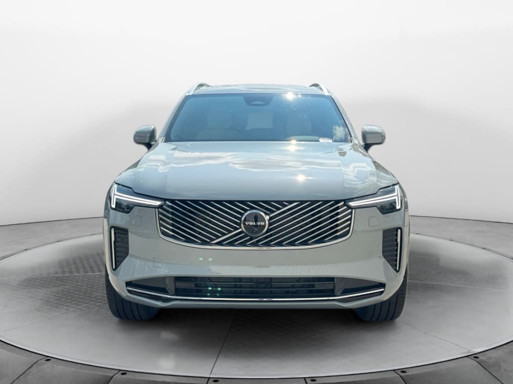 New 2026 Volvo XC90 B6 Plus 7-Seater SUV
