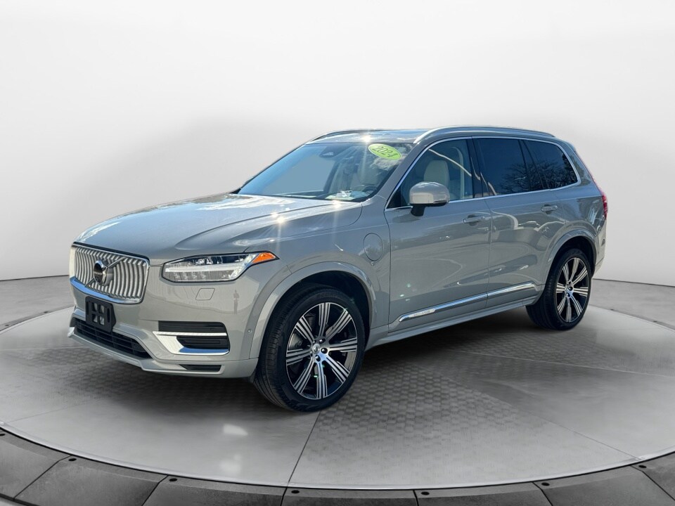 2024 Volvo XC90 Recharge T8 Plus photo 3