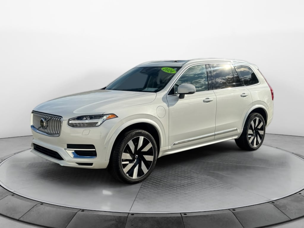 Certified 2024 Volvo XC90 Recharge Plug-In Hybrid T8 Plus Bright Theme 7-Seater SUV