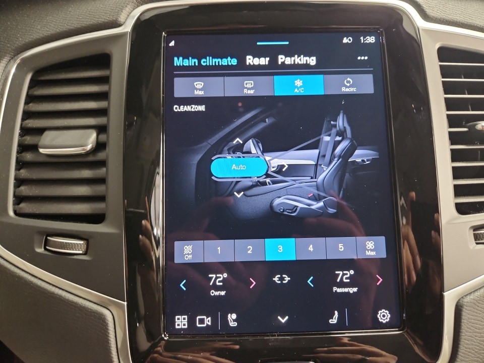 2023 Volvo XC90 Core - Photo 18