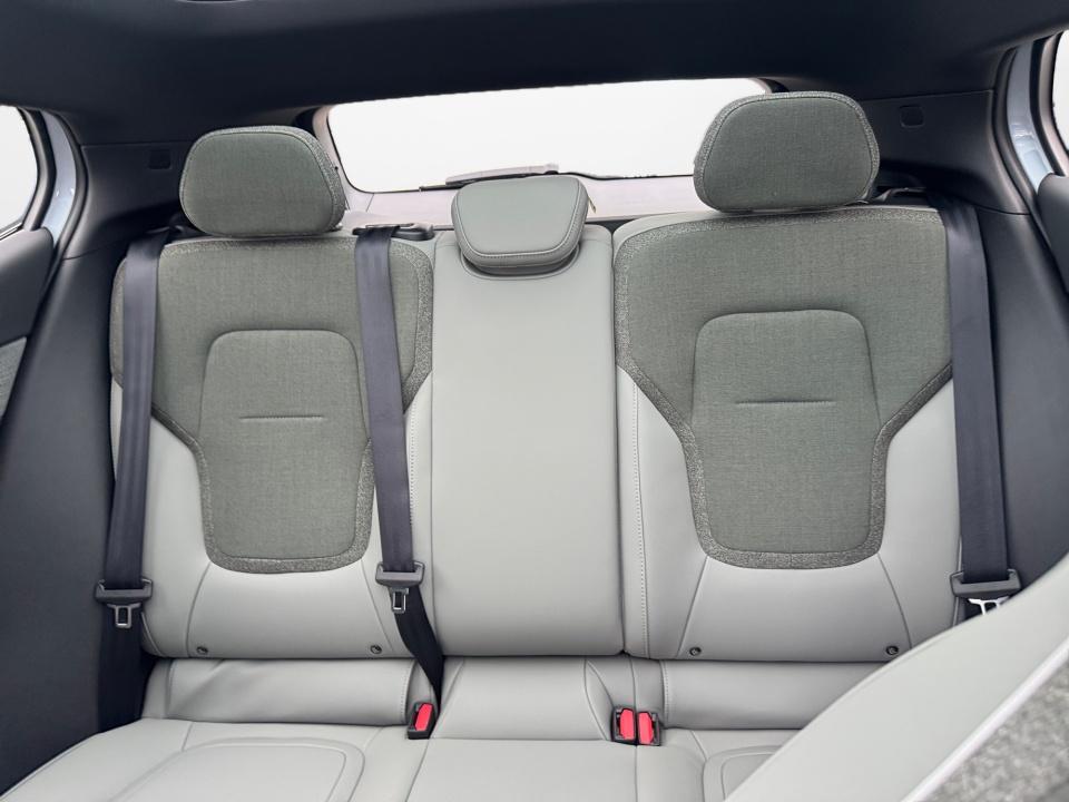 2026 Volvo EX30 Plus - Photo 12