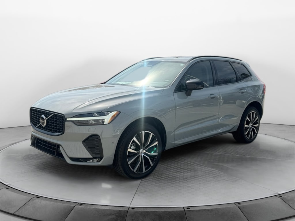 Used 2025 Volvo XC60 B5 Plus SUV