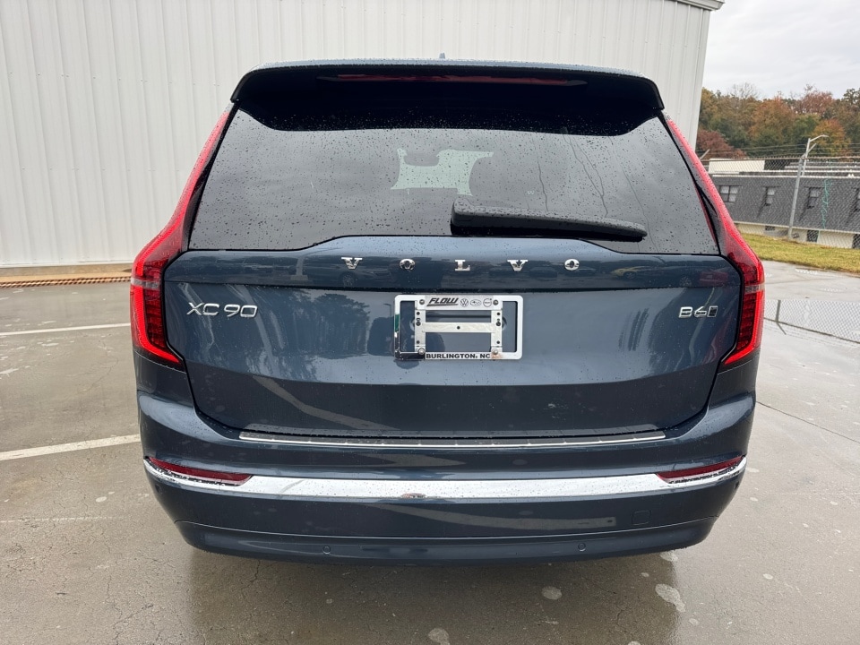 2026 Volvo XC90 Plus - Photo 14