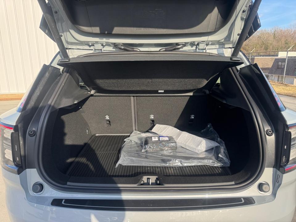 2026 Volvo EX30 Ultra - Photo 15