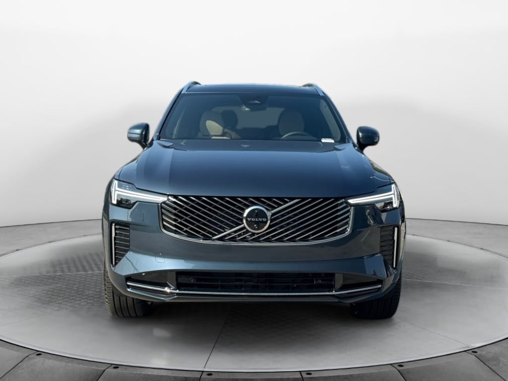 New 2026 Volvo XC90 B6 Plus 7-Seater SUV