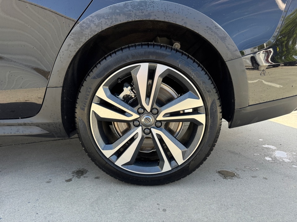 2025 Volvo V60 Cross Country Plus - Photo 22