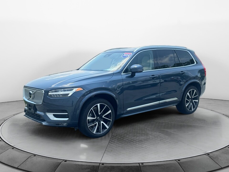 2024 Volvo XC90 Plus photo 3