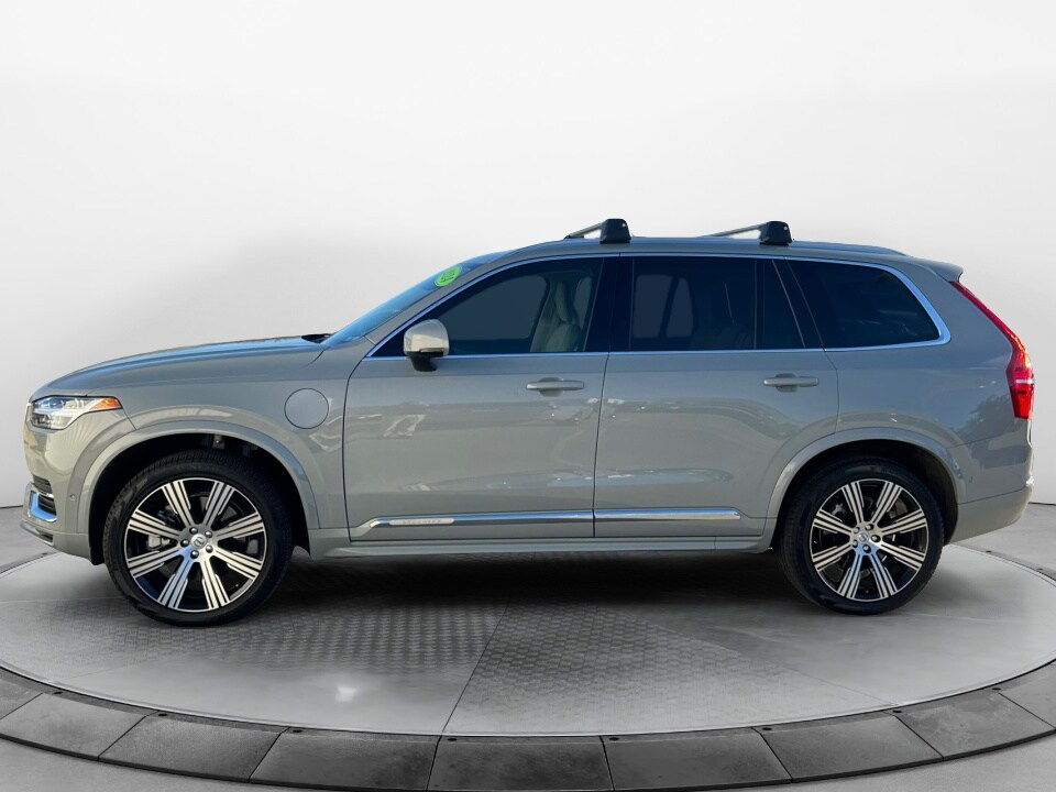 2024 Volvo XC90 Recharge T8 Ultimate photo 4
