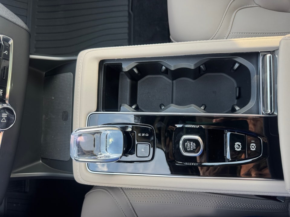 2026 Volvo XC90 Core - Photo 20