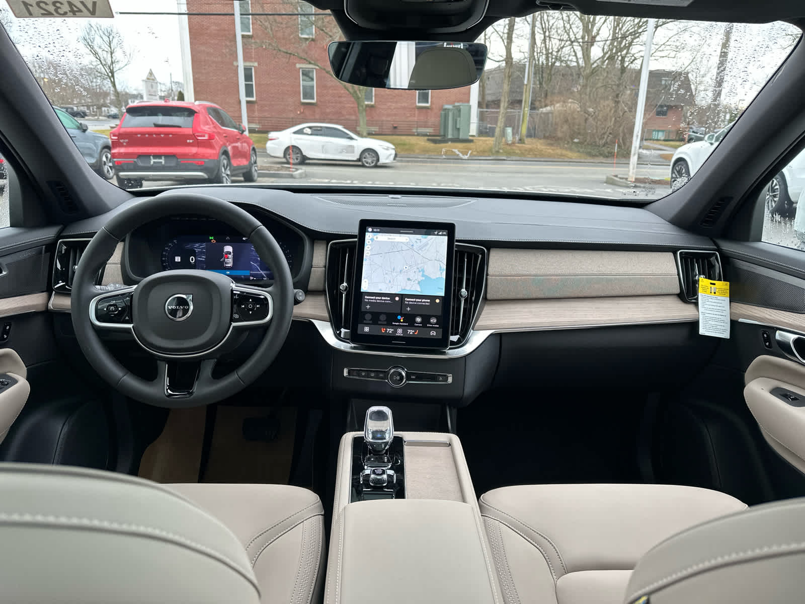 2026 Volvo XC90 Plus - Photo 30
