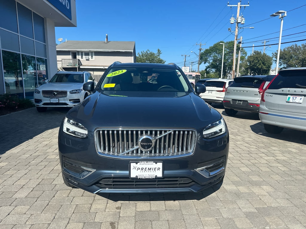 Used 2023 Volvo XC90 B5 AWD Plus SUV