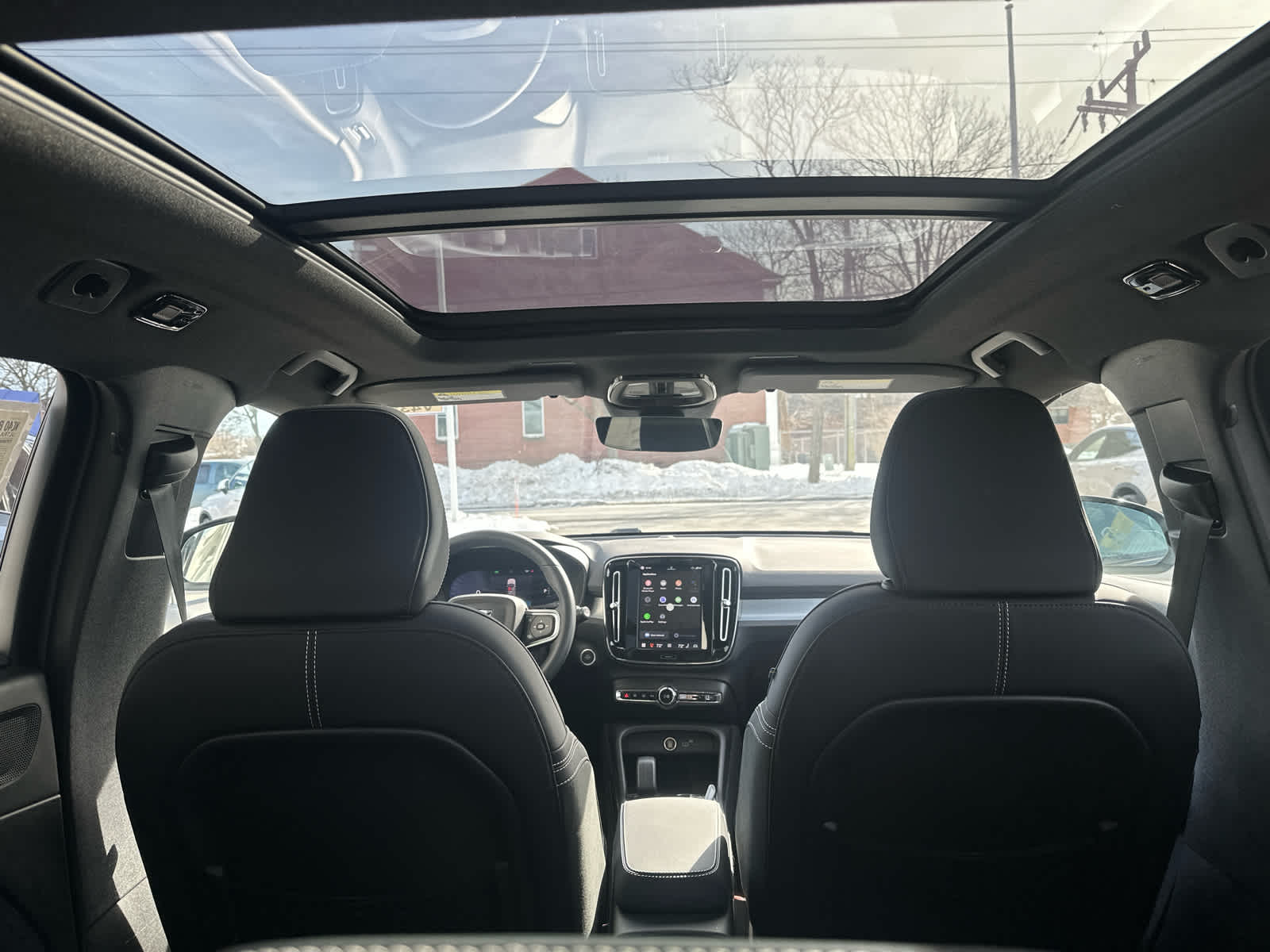 2026 Volvo XC40 Ultra Black Edition - Photo 26