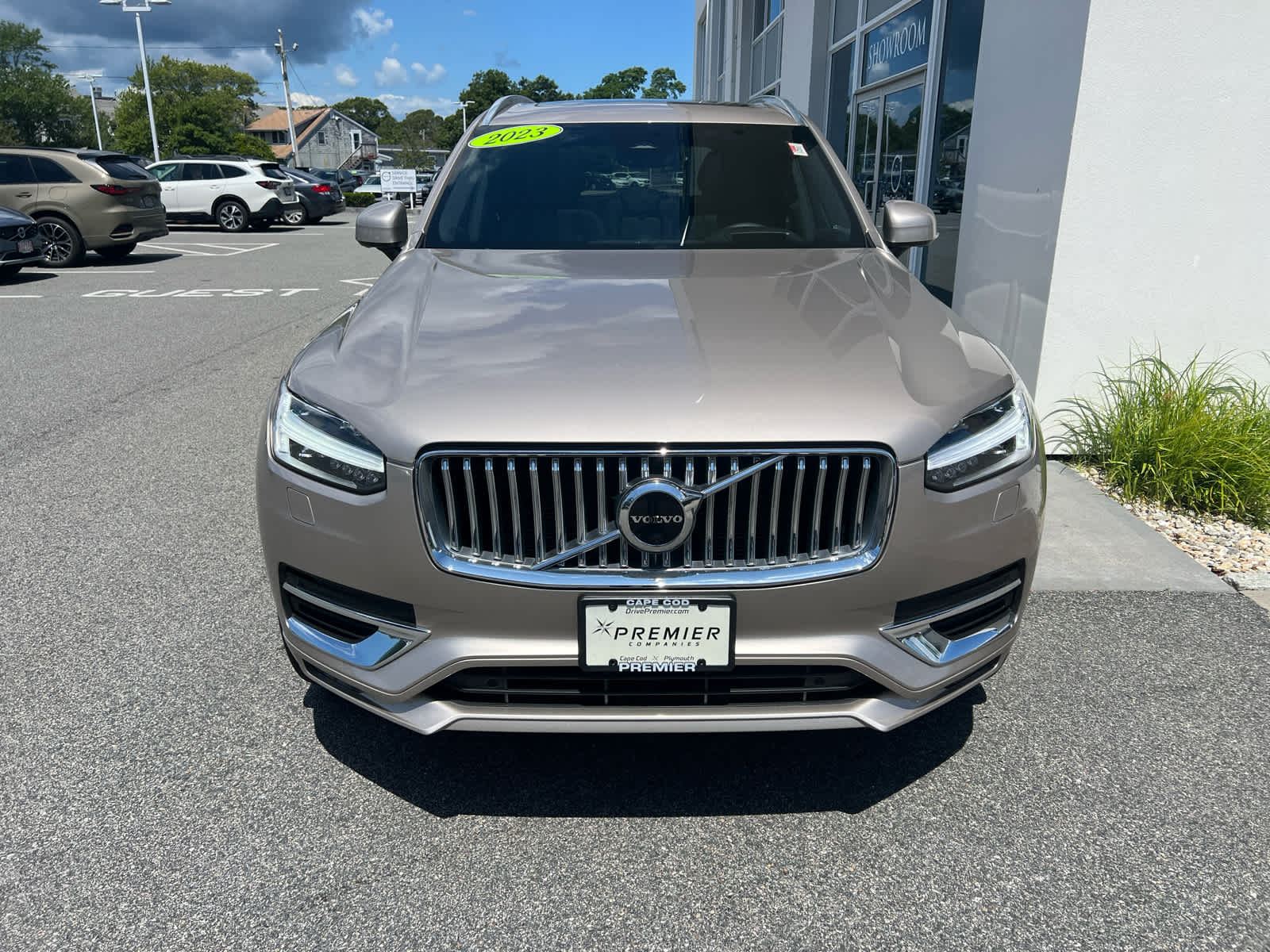 2023 Volvo XC90 AWD Ultimate photo 3