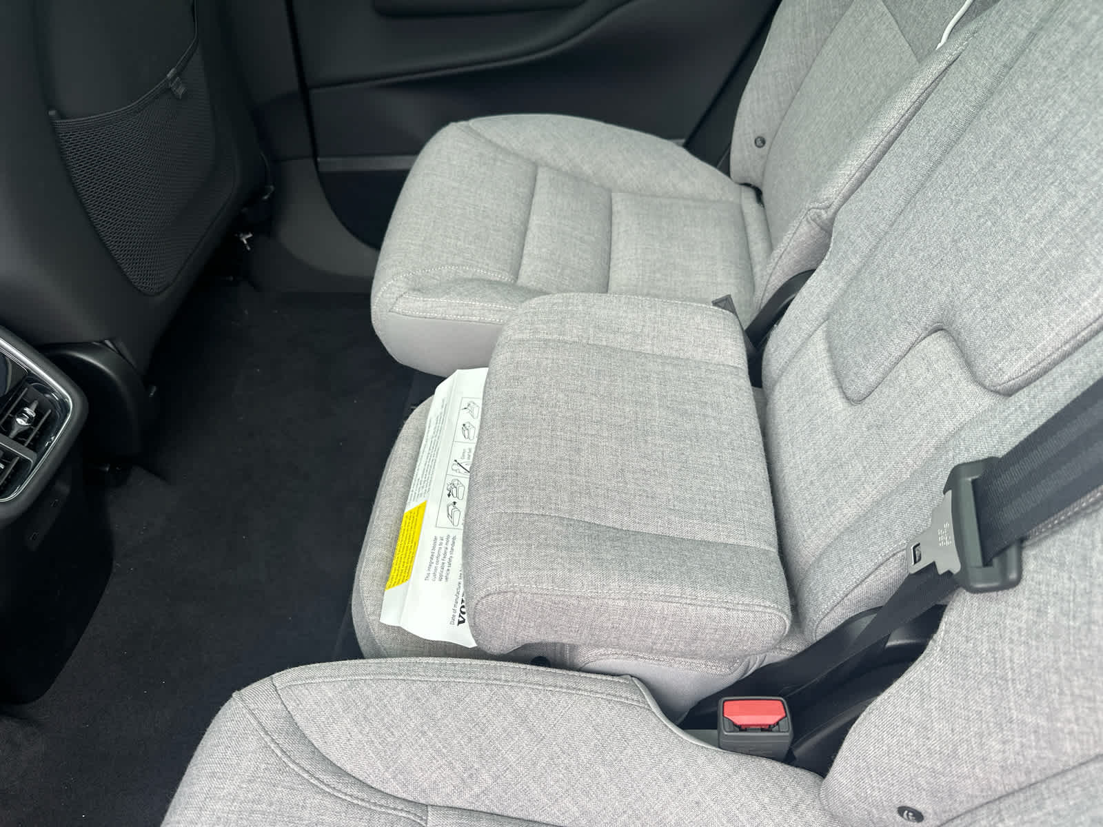 2025 Volvo EX90 Ultra - Photo 25