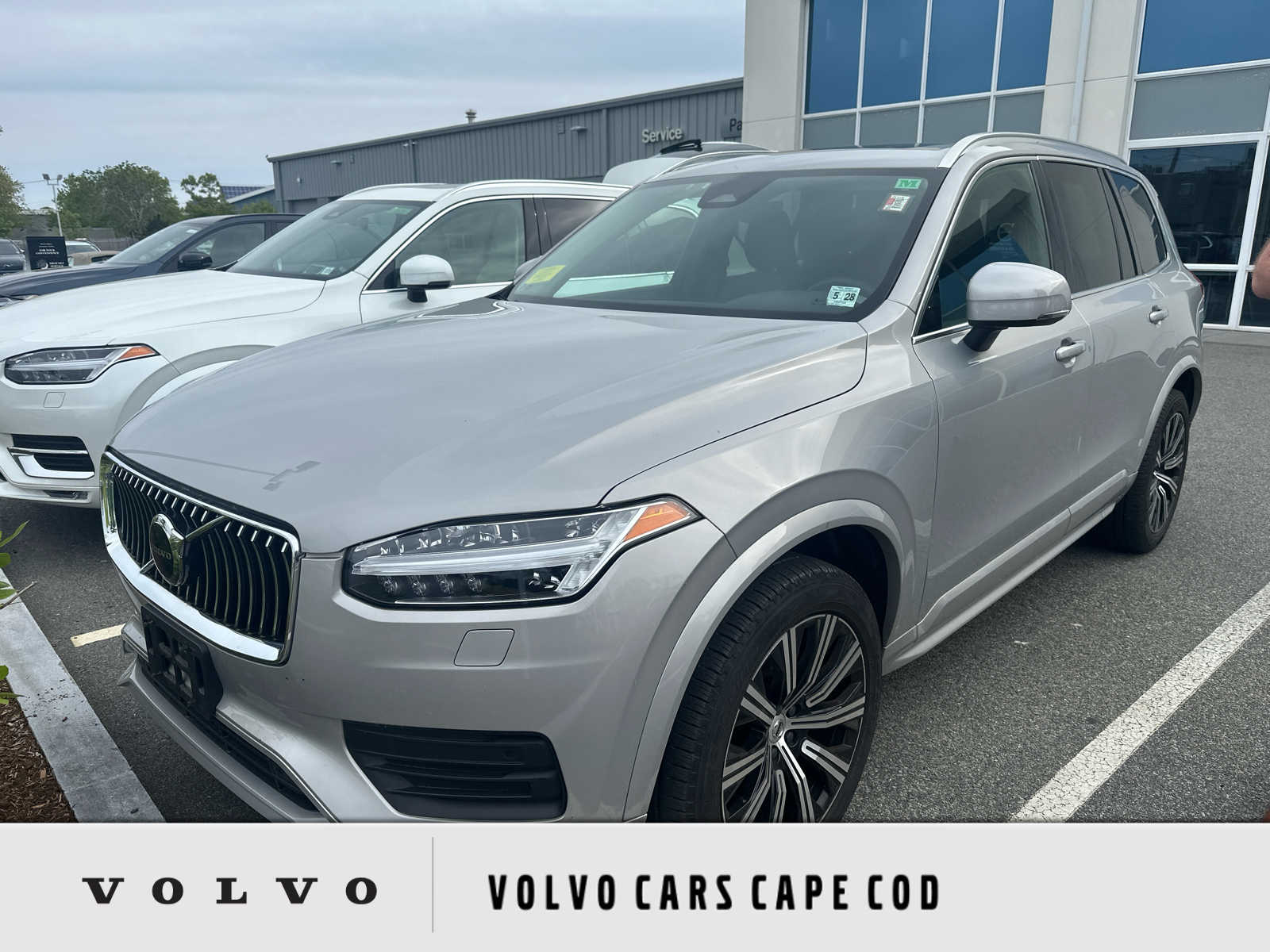 2023 Volvo XC90 B5 Core 4WD's photo