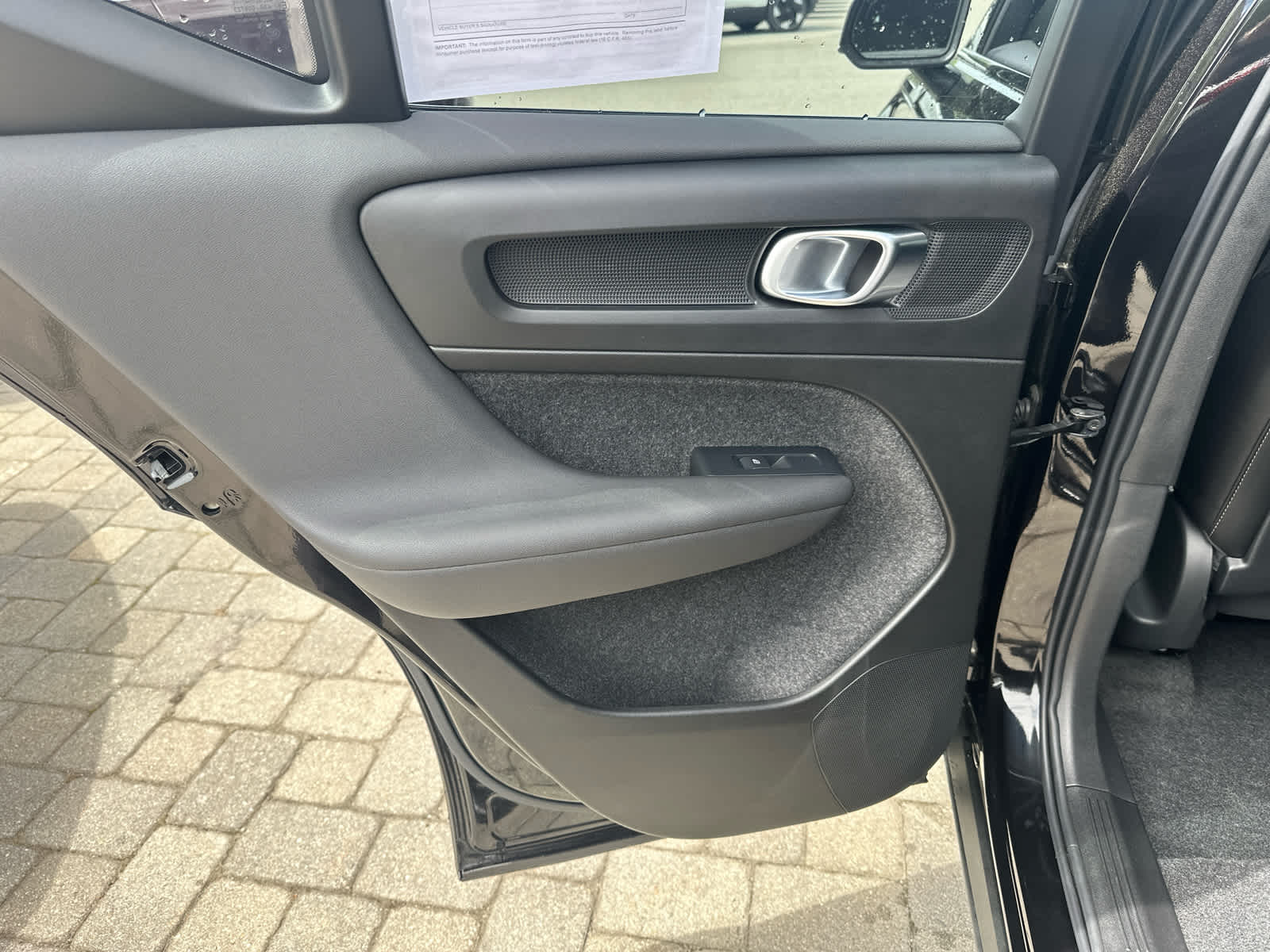 2026 Volvo XC40 Core - Photo 22