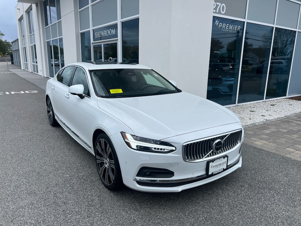 Used 2022 Volvo S90 B6 AWD Inscription Sedan