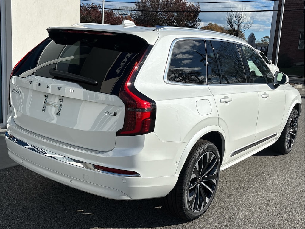 New 2026 Volvo XC90 B6 Plus 7-Seater SUV