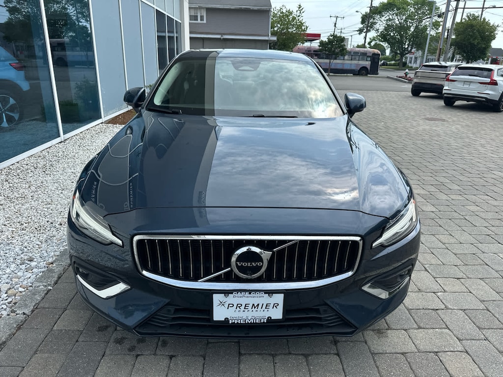 Used 2023 Volvo S60 B5 FWD Ultimate Bright Sedan