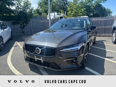 2025 Volvo S60 B5 Core Sedan 7JRL12GJ1SG365710