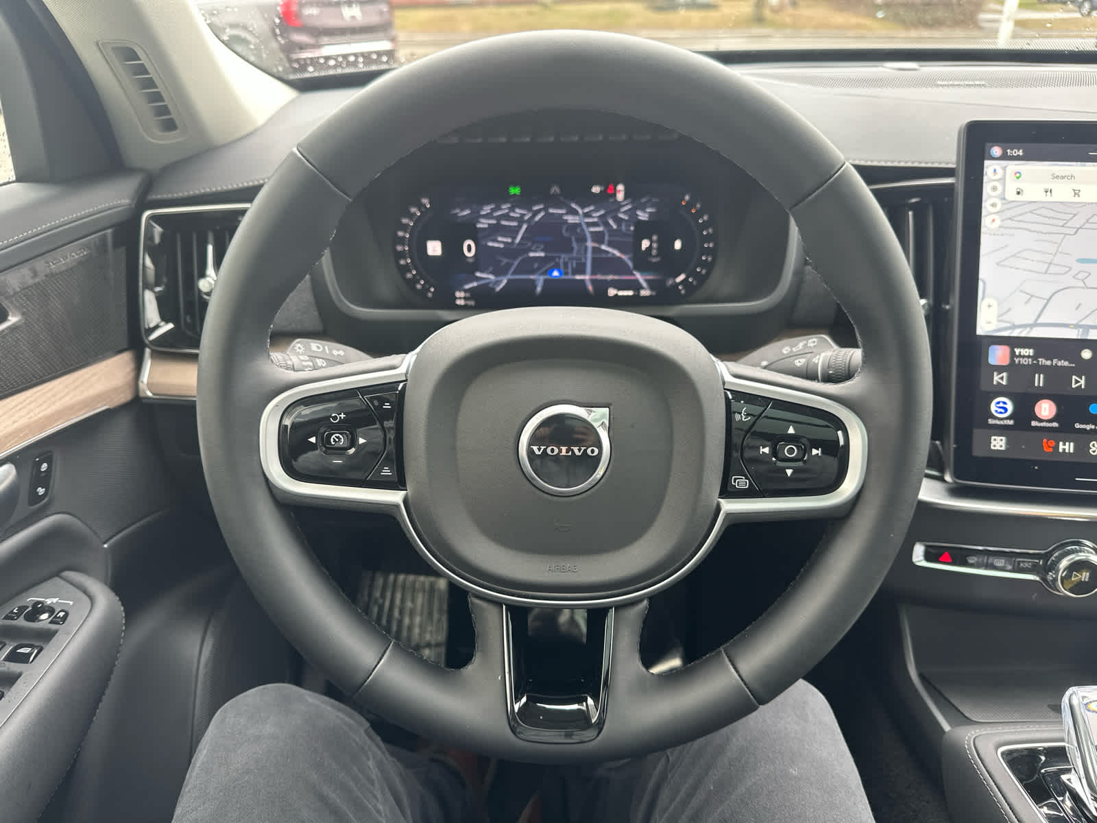 2026 Volvo XC90 Plus - Photo 20