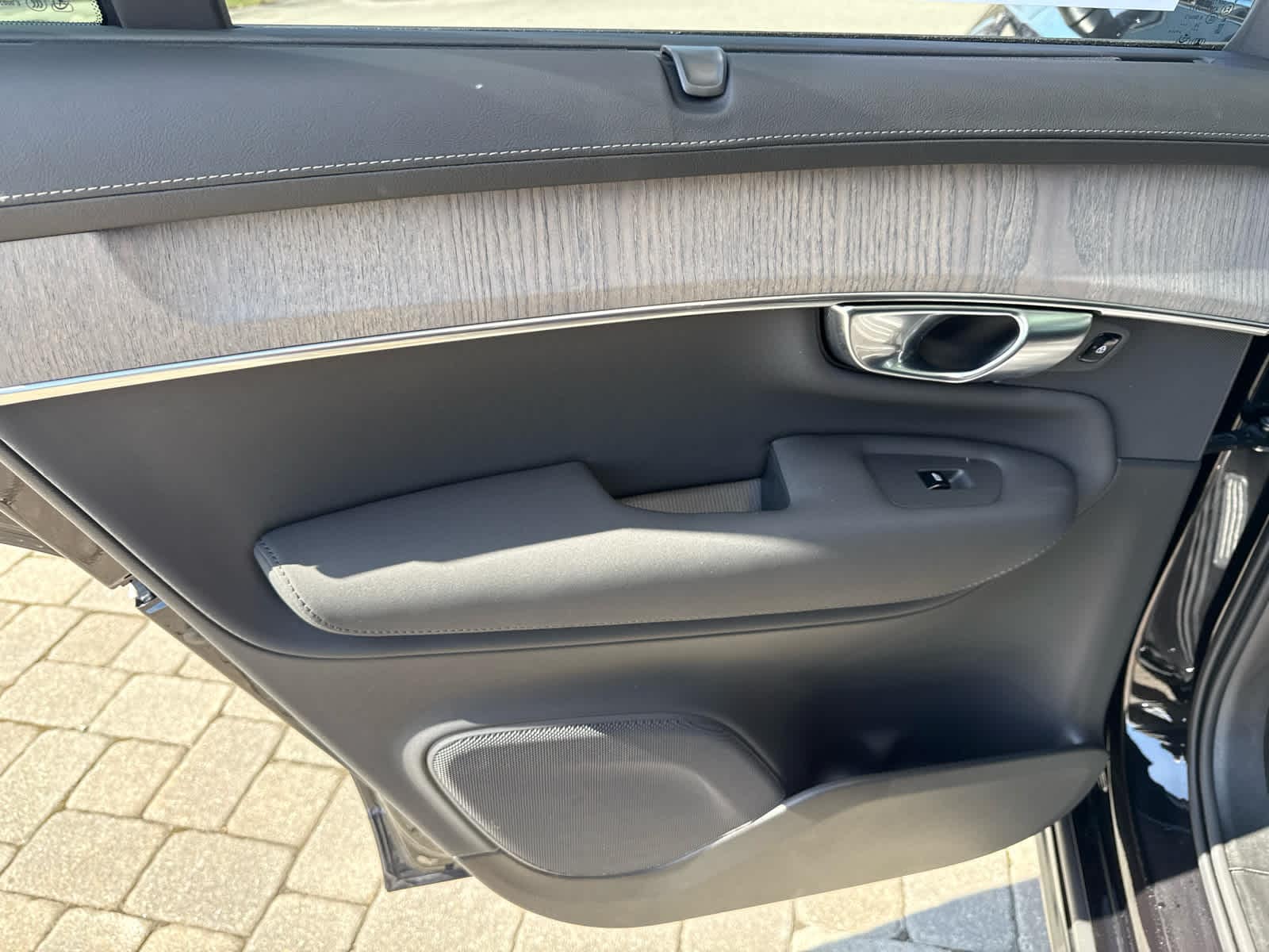 2026 Volvo XC90 Ultra - Photo 11