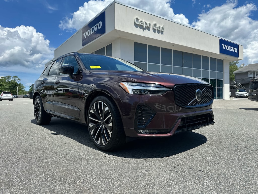 New 2026 Volvo XC60 B5 Ultra SUV