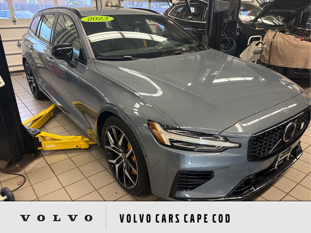 Used 2023 Volvo V60 Recharge Plug-In Hybrid T8 Polestar Engineered Wagon