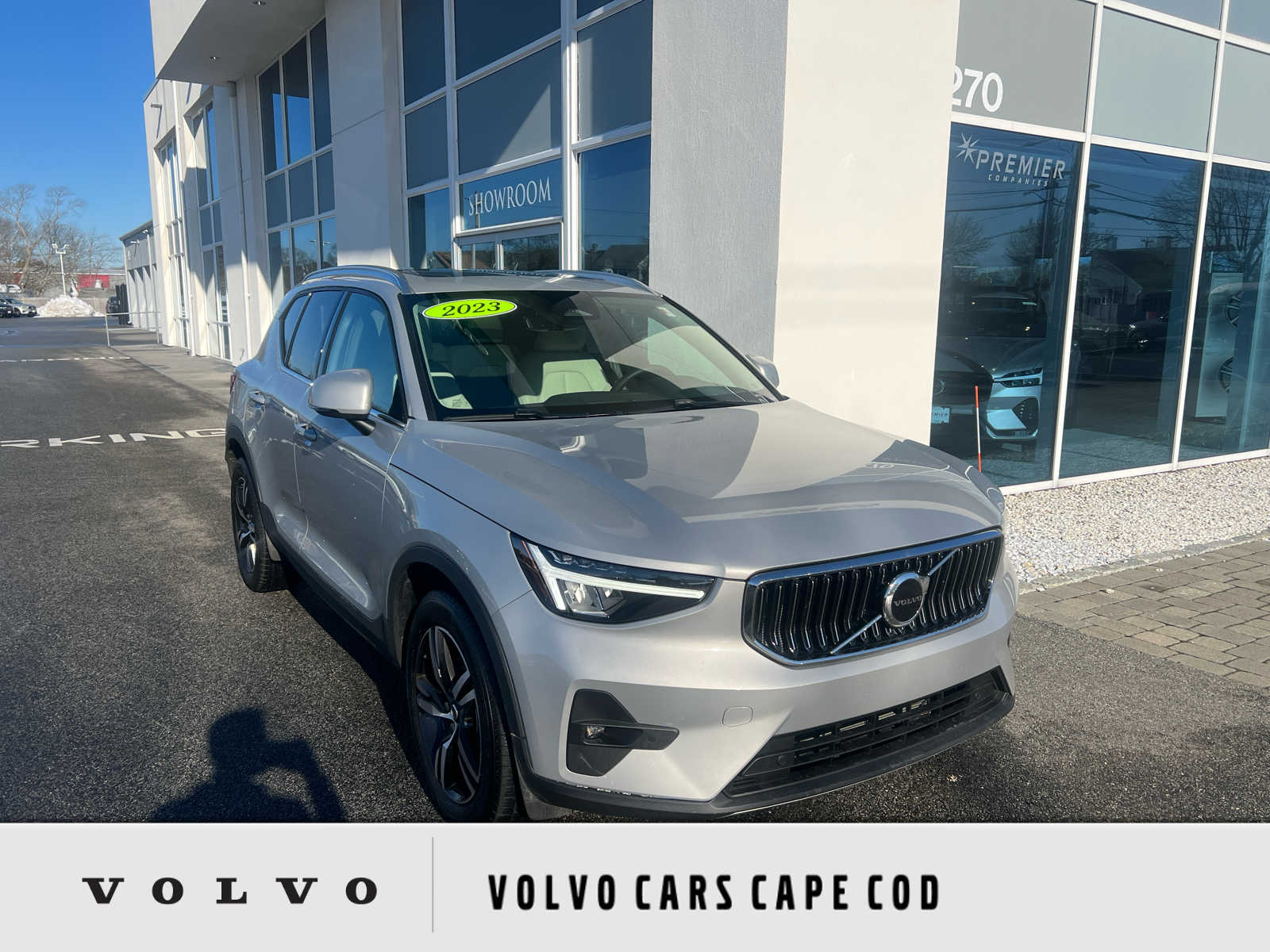 2023 Volvo XC40 Plus's photo
