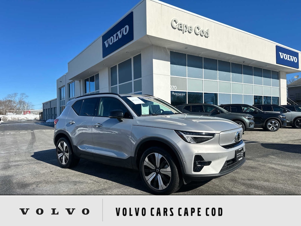 Certified 2023 Volvo XC40 Recharge Pure Electric Plus SUV
