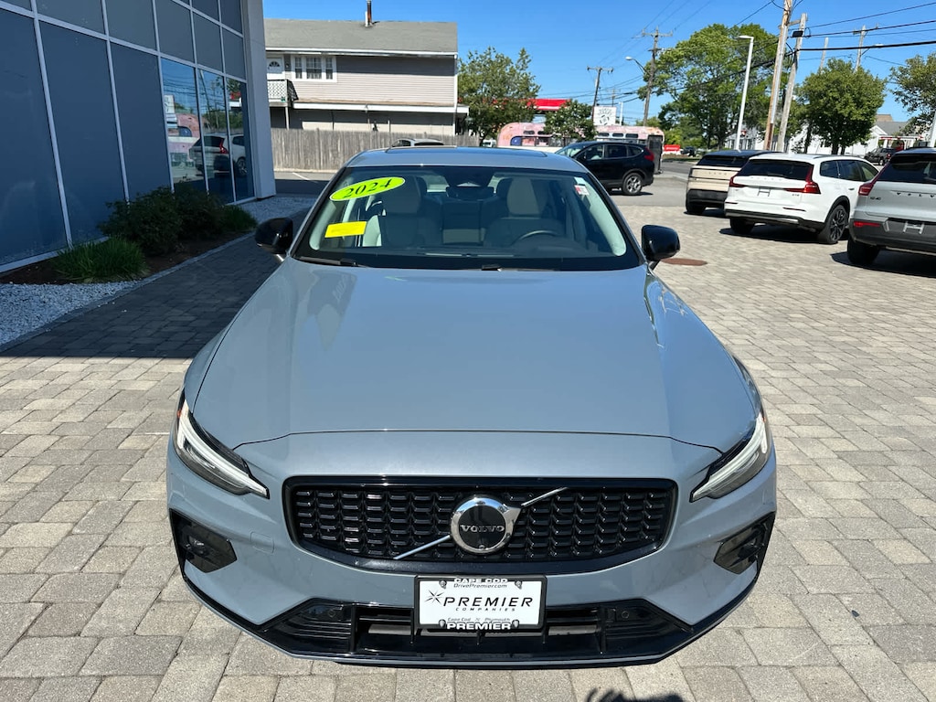 Used 2024 Volvo S60 B5 Plus Dark Sedan