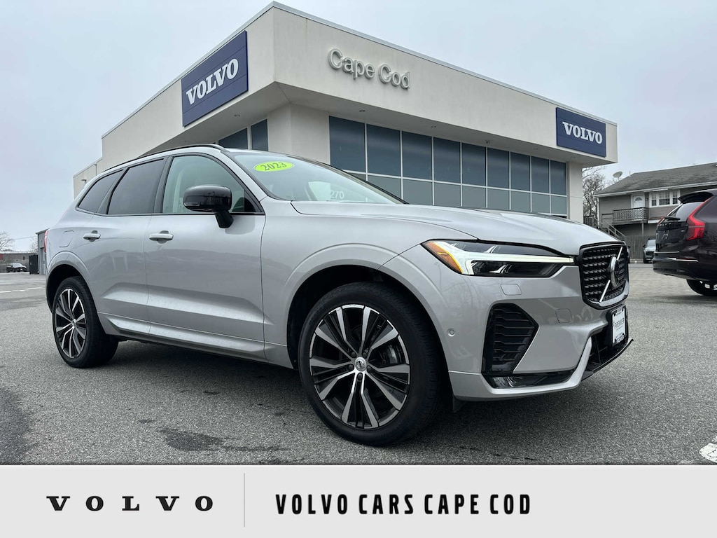 Used 2023 Volvo XC60 B5 AWD Plus Dark SUV