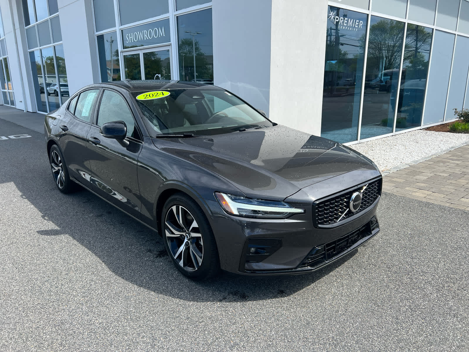 Used 2024 Volvo S60 Core with VIN 7JRL12FK3RG320210 for sale in Hyannis, MA