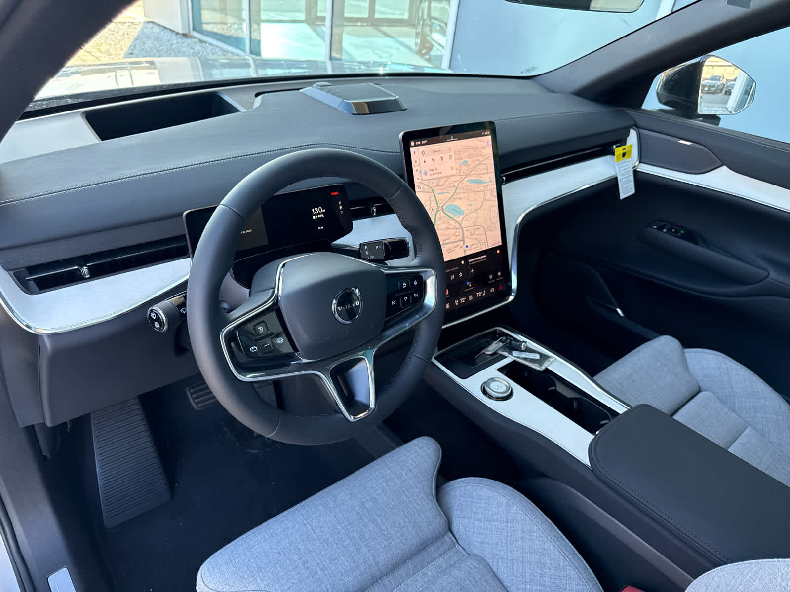 2025 Volvo EX90 Ultra - Photo 36