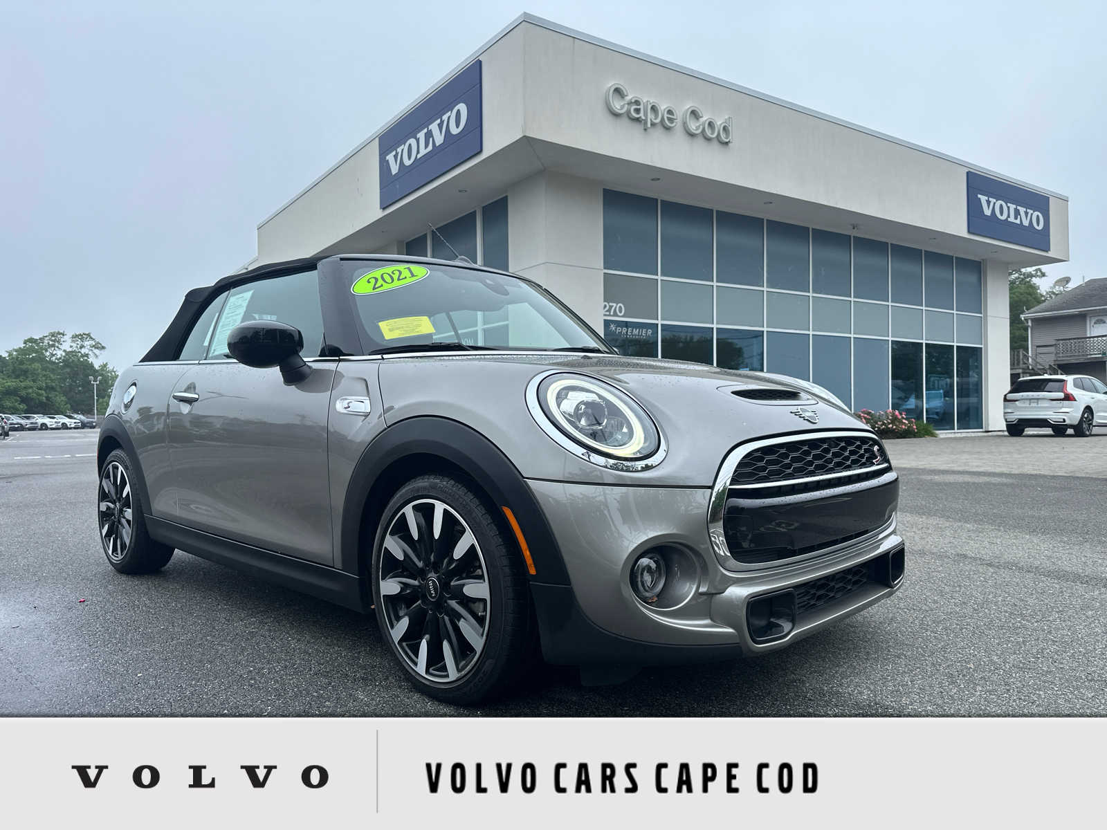 2021 MINI Convertible Cooper S's photo