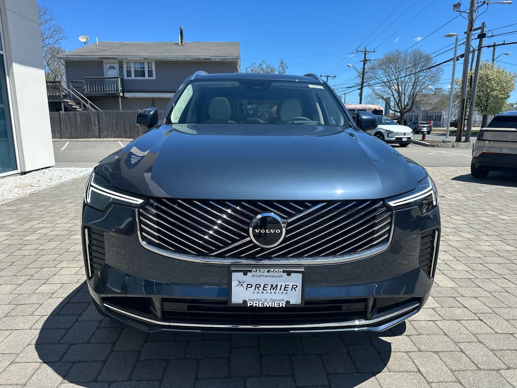 New 2026 Volvo XC90 plug-in hybrid T8 Ultra 6-Seater SUV
